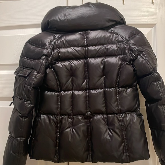 SAM Jacket - Picture 8 of 9